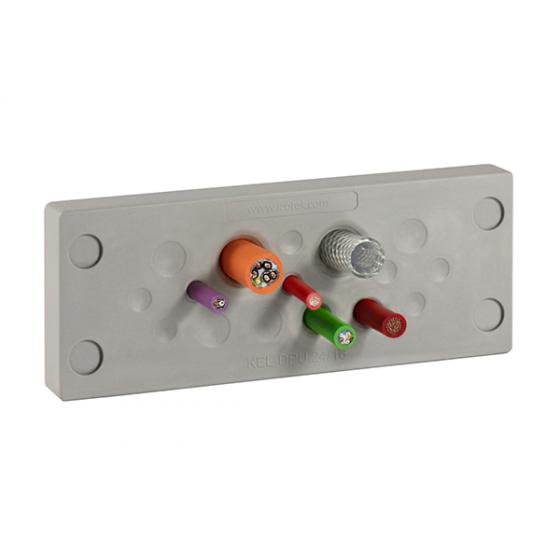 Cable entry plates